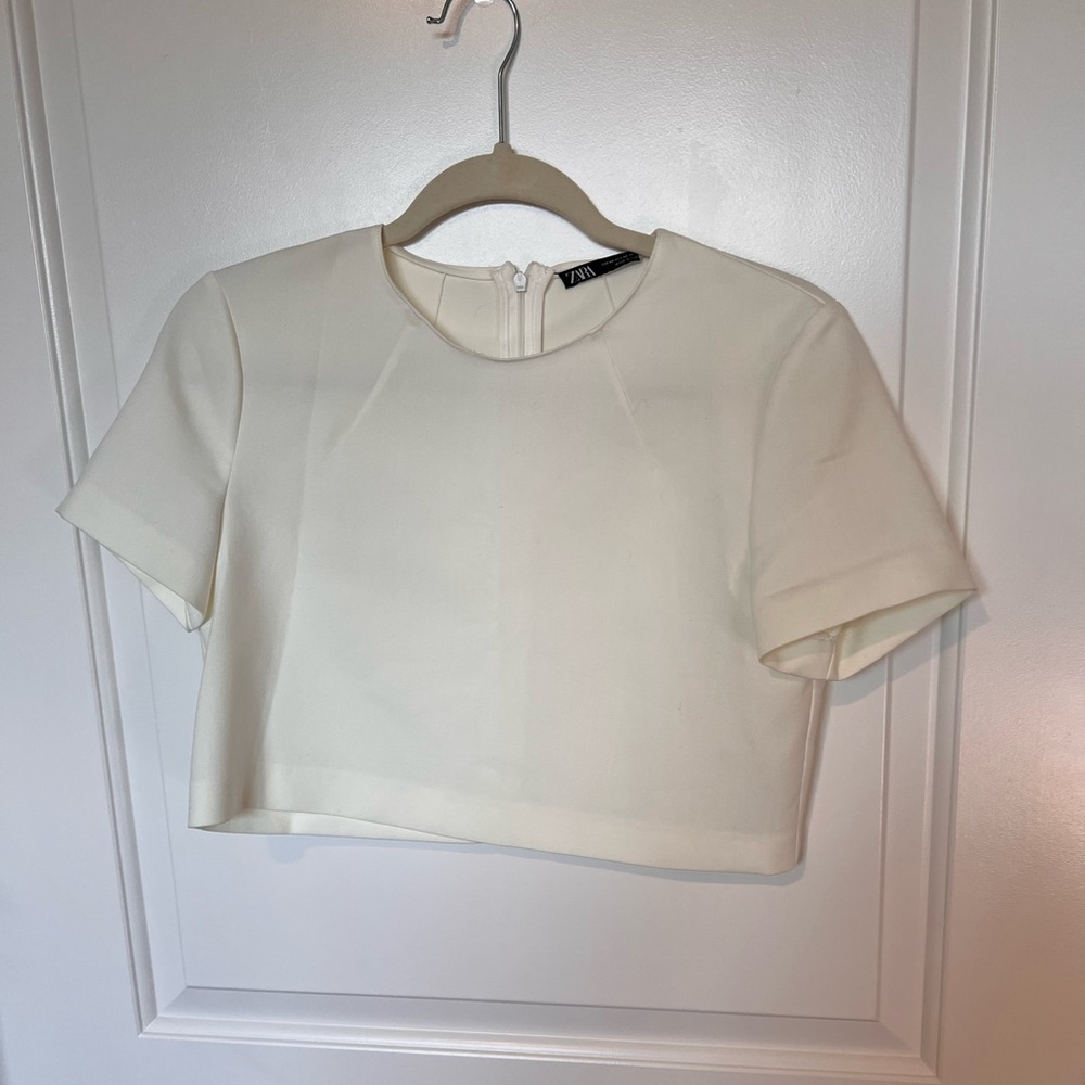 Zara Cropped Dressy Short Sleeve